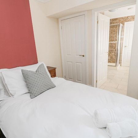 Jubilee House Villa Алнуик Екстериор снимка